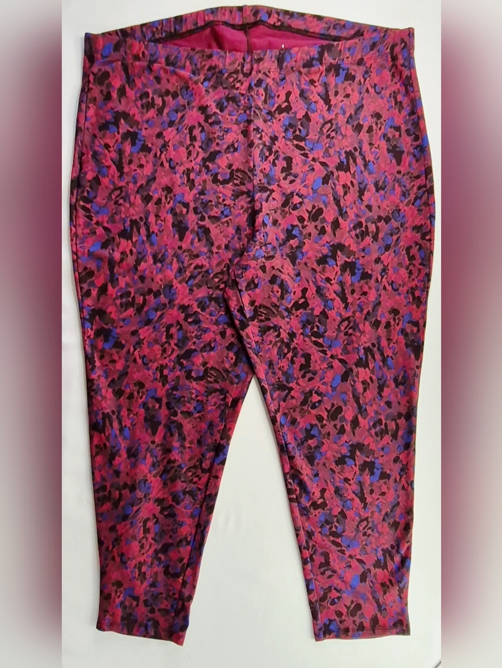torrid Maroon Leggings with Blue and Red Accent Size 4